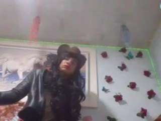 hotsexybigcum Live Webcam on CamSoda