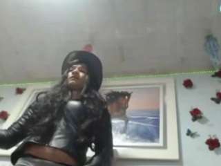 hotsexybigcum webcam