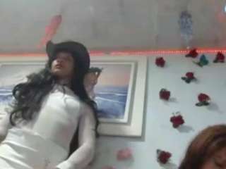 hotsexybigcum webcam