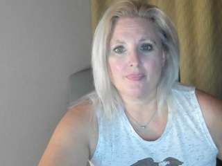 lisalovexxx webcam