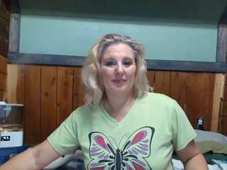 lisalovexxx Big tits live webcam