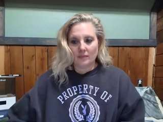 lisalovexxx Live Webcam on CamSoda