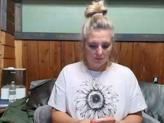 lisalovexxx webcam