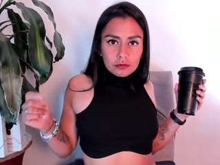 1m-amber live webcam show