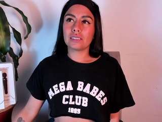 1m-amber live webcam show