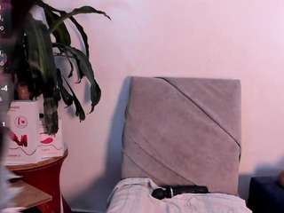 1m-amber private show