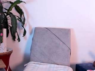 1m-amber