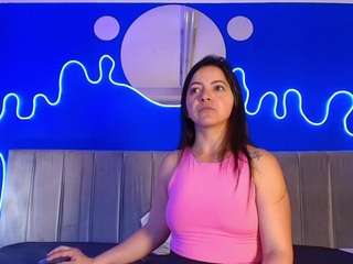 Alessa Queen Mature