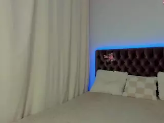 EllaMayers's Live Sex Cam Show