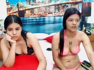 MishellFolk's Live Sex Cam Show