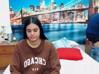 MishellFolk's Live Sex Cam Show