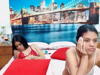 MishellFolk's Live Sex Cam Show