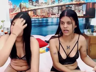 MishellFolk's Live Sex Cam Show