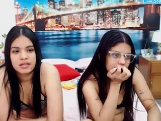 MishellFolk's Live Sex Cam Show