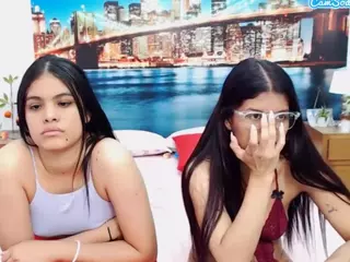 MishellFolk's Live Sex Cam Show