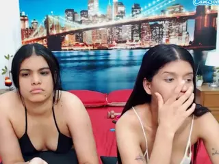 MishellFolk's Live Sex Cam Show