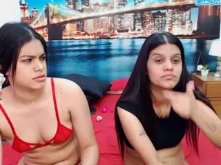 MishellFolk's Live Sex Cam Show