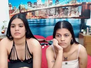 MishellFolk's Live Sex Cam Show