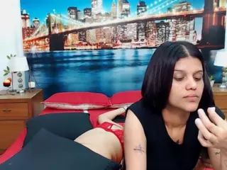 MishellFolk's Live Sex Cam Show