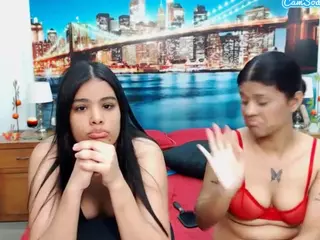 MishellFolk's Live Sex Cam Show