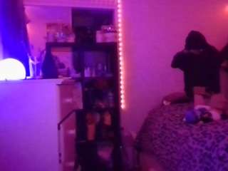 ravebunnyyy webcam model