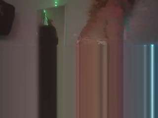 ravebunnyyy webcam model