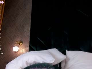skinny-alice webcam