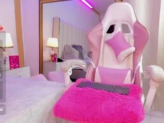 irina-foxx1 Live Webcam on CamSoda
