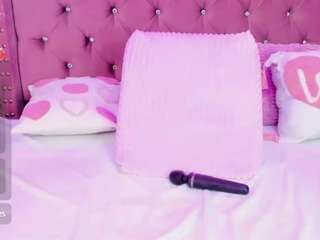 irina-foxx1 Live Webcam on CamSoda