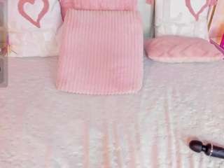 le modèle irina-foxx1 est en webcam porno dans un show sur le site camsoda, il possède les tags suivants: ahegao,fingers,thong,tease,tattoos,striptease,strip,spank,sexting,public,moaning,handjob,feet,ass,drinking,dildo-or-vibrator,dildo,cum,brown-eyes,body-massage