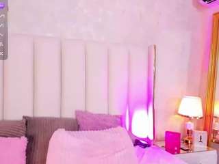 irina-foxx1's live room