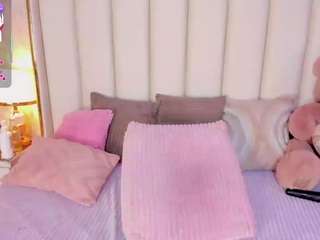irina-foxx1 live webcam show