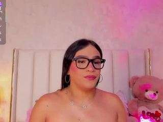 irina-foxx1's live room