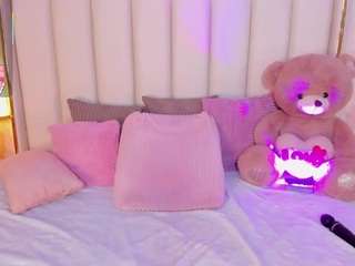 irina-foxx1 Live Webcam on CamSoda