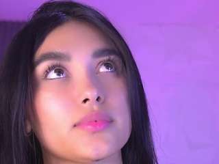 kaillyn-r live cam profile