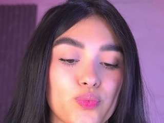 kaillyn-r live cam profile