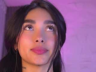 kaillyn-r Live Webcam on CamSoda