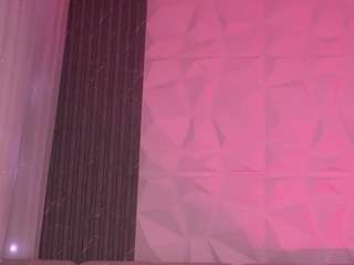 kaillyn-r live webcam show