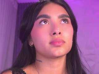 kaillyn-r live webcam show