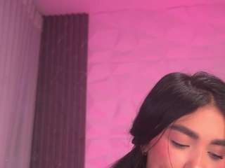 kaillyn-r Live Webcam on CamSoda