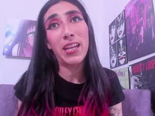 nikxy-glammer from camsoda