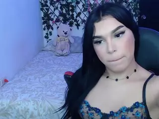 linda-zam23's Live Sex Cam Show