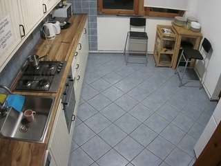 voyeurcam-julmodels-kitchen-2