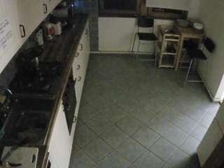 voyeurcam-julmodels-kitchen-2