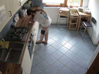 voyeurcam-julmodels-kitchen-2 camsoda Dorty Roullette 