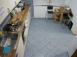 voyeurcam-julmodels-kitchen-2