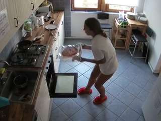 Evry Model Sexe camsoda voyeurcam-julmodels-kitchen-2