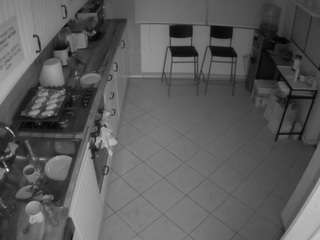 voyeurcam-julmodels-kitchen-2