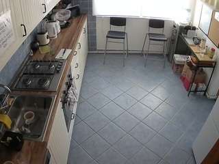 voyeurcam julmodels kitchen 2