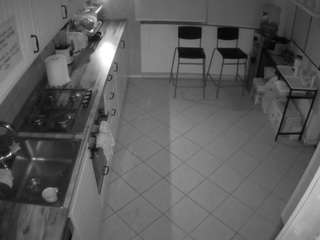 voyeurcam-julmodels-kitchen-2